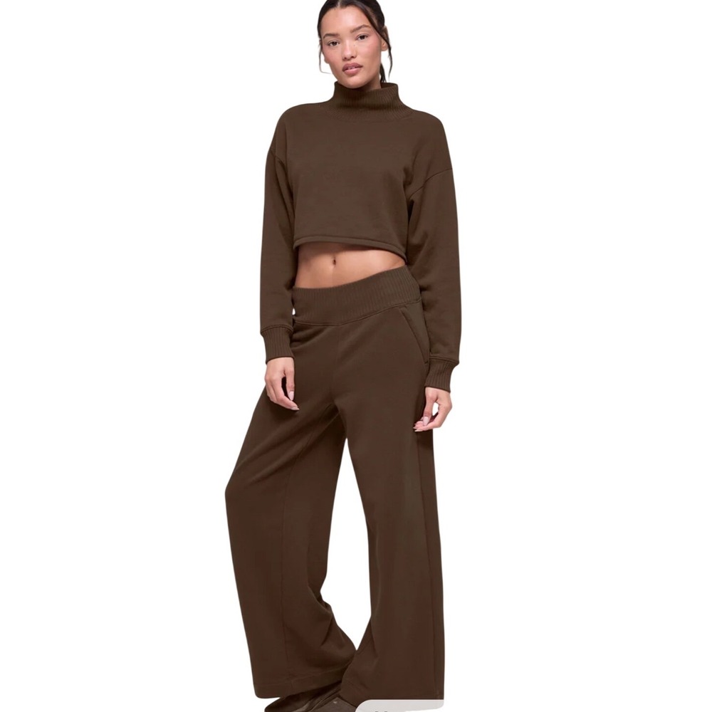 ALO Yoga Serenity Wide Leg Sweatpants M Espresso Brown Accolade Quiet Luxury - Picture 1 of 9